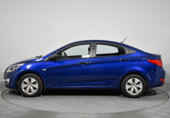 Подержанный автомобиль Hyundai Solaris Sedan 2015 года (8 фото)