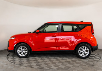 Подержанный автомобиль Kia Soul 2020 года (8 фото)