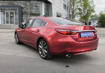 Подержанный автомобиль Mazda 6 Sedan 2019 года (6 фото)