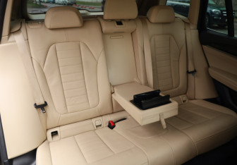 Подержанный автомобиль BMW X3 2019 года (28 фото)