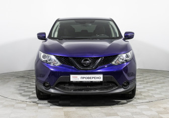 Подержанный автомобиль Nissan Qashqai 2016 года (2 фото)