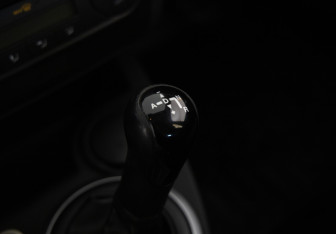 Подержанный автомобиль Ford Fusion 2007 года (14 фото)