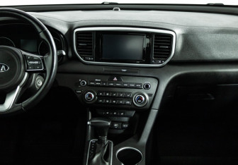 Подержанный автомобиль Kia Sportage 2020 года (14 фото)