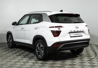 Подержанный автомобиль Hyundai Creta 2022 года (7 фото)