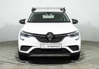 Подержанный автомобиль Renault Arkana 2019 года (2 фото)