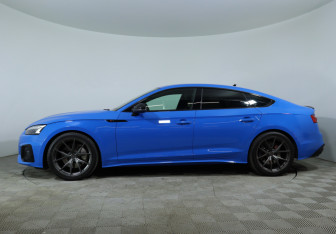 Подержанный автомобиль Audi A5 Liftback 2020 года (9 фото)