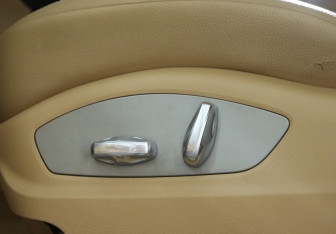 Подержанный автомобиль Porsche Macan 2014 года (19 фото)