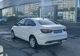 Подержанный автомобиль LADA (ВАЗ) Vesta Sedan 2023 года (6 фото)