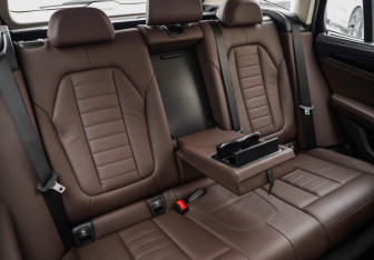 Подержанный автомобиль BMW X3 2020 года (32 фото)