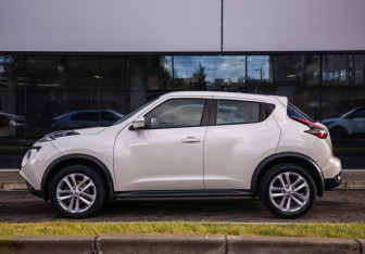 Подержанный автомобиль Nissan Juke 2018 года (9 фото)