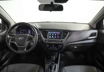 Подержанный автомобиль Hyundai Solaris Sedan 2018 года (9 фото)