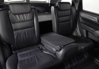 Подержанный автомобиль Honda CR-V 2007 года (25 фото)