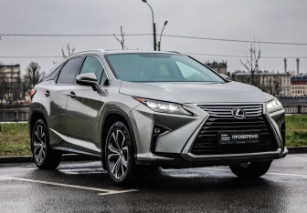 Подержанный автомобиль Lexus RX 2017 года (4 фото)