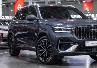 Подержанный автомобиль Geely Monjaro 2026 года (6 фото)