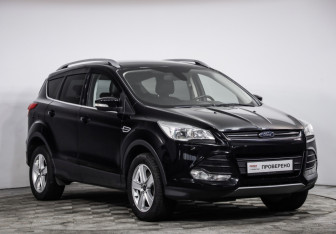 Подержанный автомобиль Ford Kuga 2016 года (3 фото)