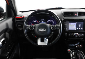 Подержанный автомобиль Kia Soul 2017 года (13 фото)