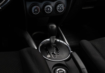 Подержанный автомобиль Mitsubishi ASX 2012 года (12 фото)