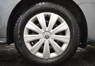 Подержанный автомобиль Volkswagen Jetta Sedan 2014 года (9 фото)