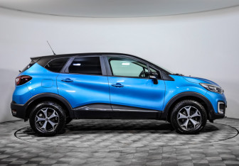 Подержанный автомобиль Renault Kaptur 2017 года (4 фото)