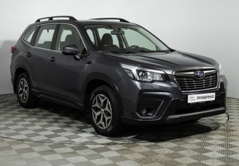Подержанный автомобиль Subaru Forester Suv 2020 года (3 фото)