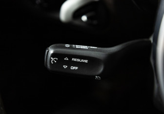 Подержанный автомобиль Porsche Macan 2021 года (23 фото)