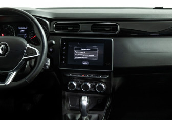 Подержанный автомобиль Renault Arkana 2019 года (14 фото)