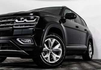 Подержанный автомобиль Volkswagen Teramont 2018 года (2 фото)