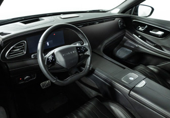 Подержанный автомобиль Exeed VX 2023 года (11 фото)