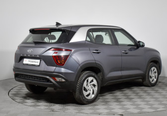 Подержанный автомобиль Hyundai Creta 2021 года (5 фото)