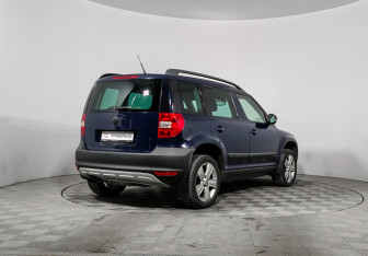 Подержанный автомобиль Skoda Yeti 2010 года (5 фото)