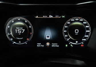 Подержанный автомобиль Geely Tugella 2023 года (12 фото)