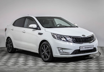 Подержанный автомобиль Kia Rio Sedan 2013 года (3 фото)