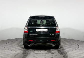 Подержанный автомобиль Land Rover Freelander 2012 года (6 фото)
