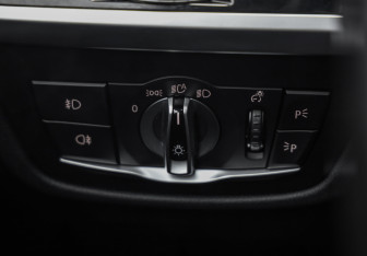Подержанный автомобиль BMW X3 2019 года (27 фото)