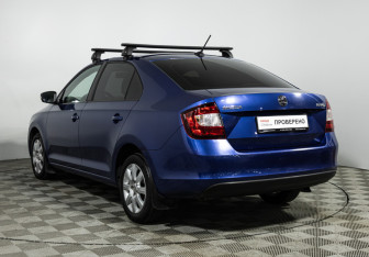 Подержанный автомобиль Skoda Rapid Liftback 2018 года (7 фото)