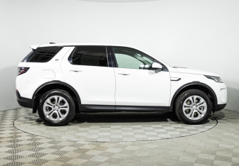 Подержанный автомобиль Land Rover Discovery Sport 2019 года (4 фото)