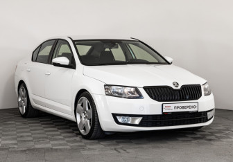 Подержанный автомобиль Skoda Octavia Liftback 2013 года (3 фото)