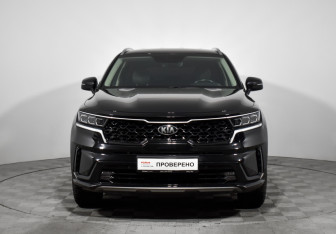 Подержанный автомобиль Kia Sorento 2021 года (2 фото)
