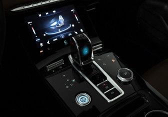 Подержанный автомобиль Chery Tiggo 8 Pro Max 2023 года (20 фото)