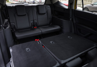 Подержанный автомобиль Volkswagen Teramont 2018 года (29 фото)