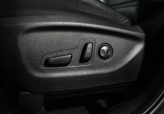 Подержанный автомобиль Kia Sorento 2017 года (20 фото)