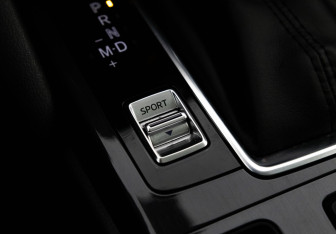 Подержанный автомобиль Mazda CX-5 2017 года (16 фото)