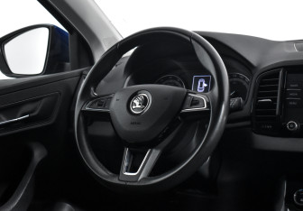Подержанный автомобиль Skoda Karoq 2020 года (14 фото)