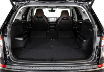 Подержанный автомобиль Skoda Kodiaq 2023 года (39 фото)