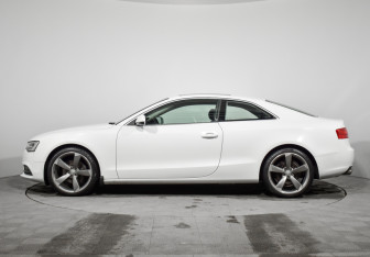 Подержанный автомобиль Audi A5 Coupe 2015 года (8 фото)