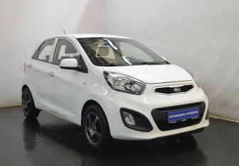 Подержанный автомобиль Kia Picanto 2014 года (3 фото)