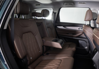 Подержанный автомобиль Exeed VX 2022 года (21 фото)