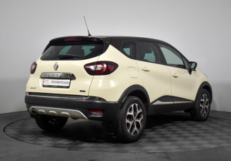 Подержанный автомобиль Renault Kaptur 2018 года (5 фото)