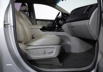 Подержанный автомобиль Kia Carnival 2018 года (25 фото)