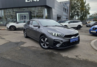 Подержанный автомобиль Kia Cerato Sedan 2021 года (3 фото)